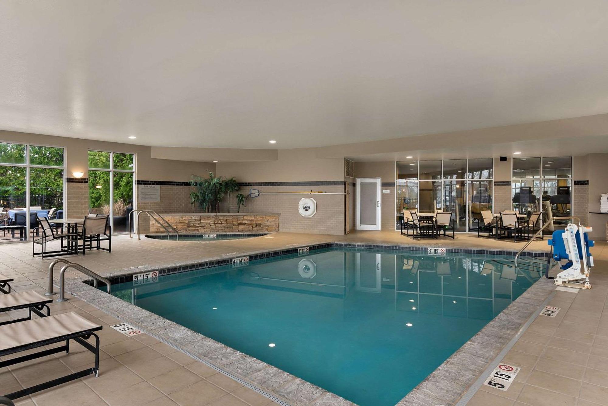 Cambria Hotel Columbus - Polaris Екстер'єр фото